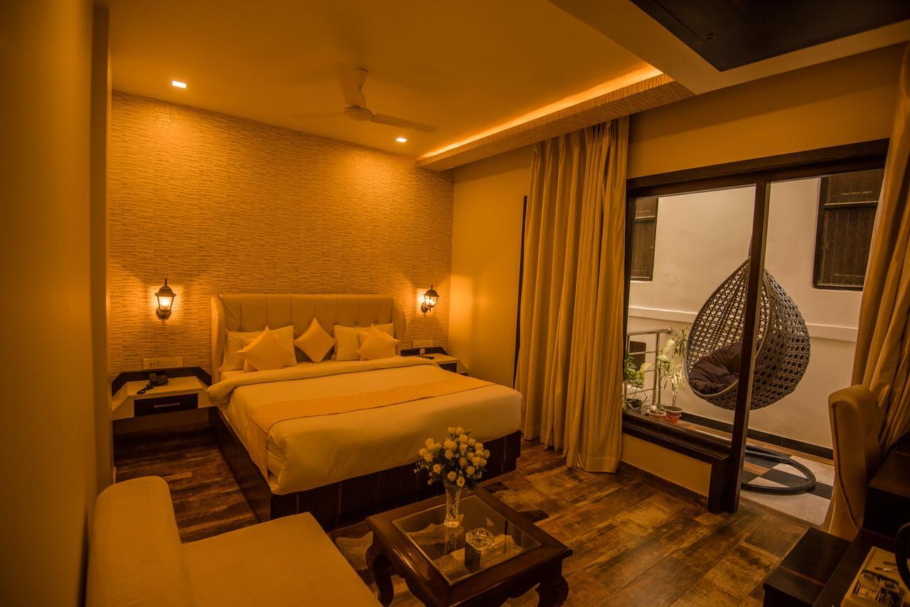 Hotel Heritage Inn At Assi Ghat Varanasi Exterior foto